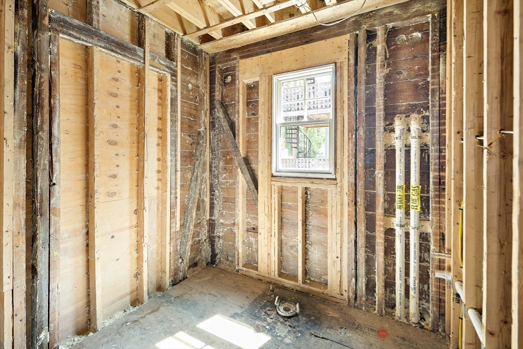 95 Stedman Street, Unit 1 Brookline, MA 02446 - Photo 23 of 40