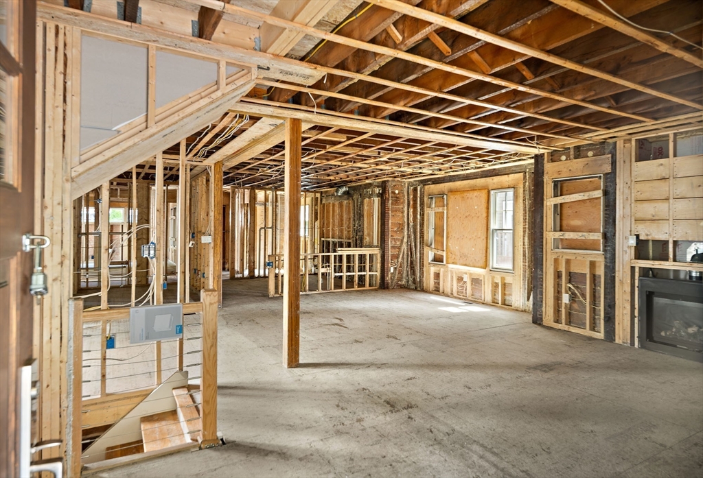 95 Stedman Street, Unit 1 Brookline, MA 02446 - Photo 3 of 40