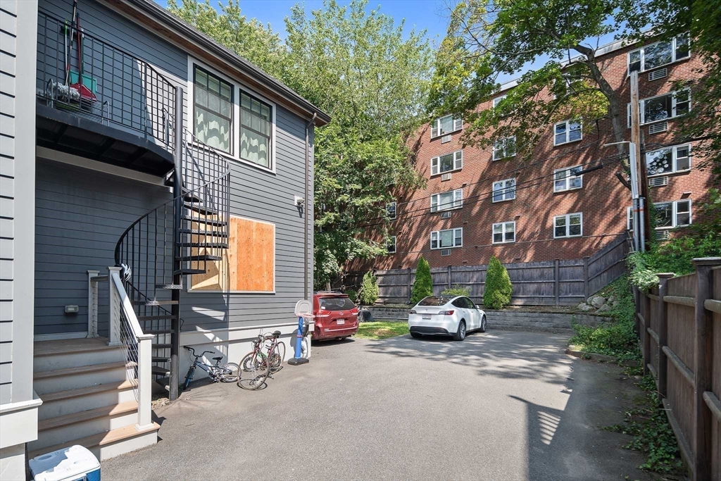 95 Stedman Street, Unit 1 Brookline, MA 02446 - Photo 39 of 40