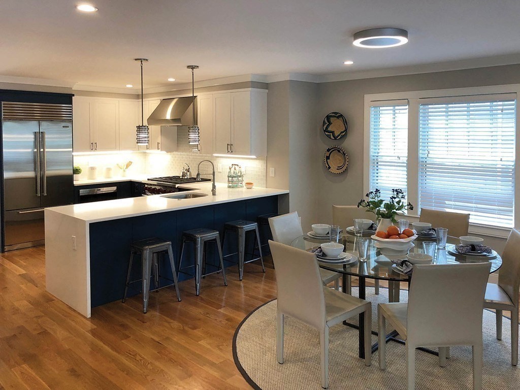 95 Stedman Street, Unit 1 Brookline, MA 02446 - Photo 4 of 40