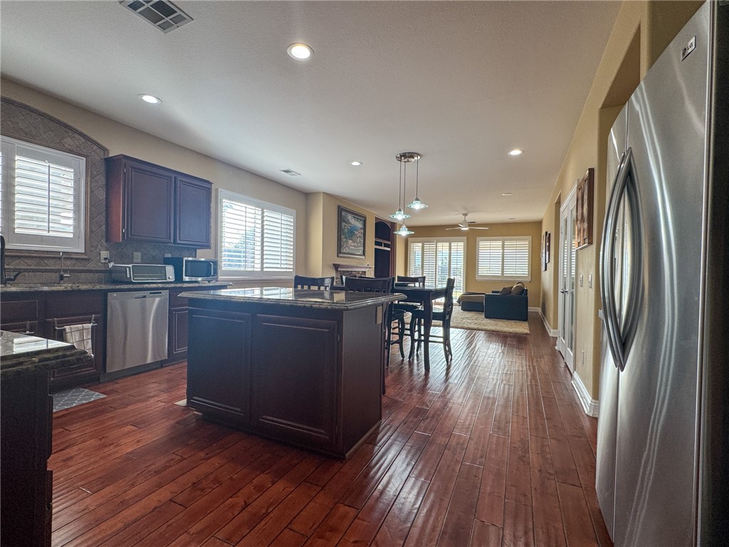 12032 Brianwood Drive Riverside, CA 92503 - Photo 17 of 72