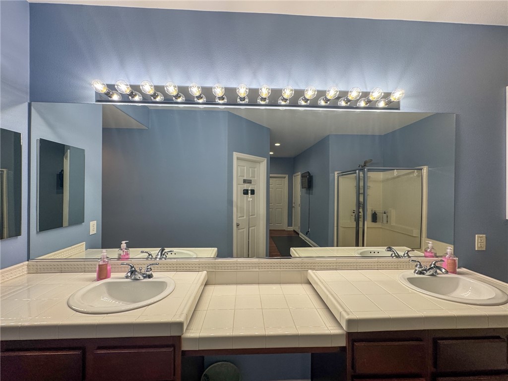 12032 Brianwood Drive Riverside, CA 92503 - Photo 44 of 72