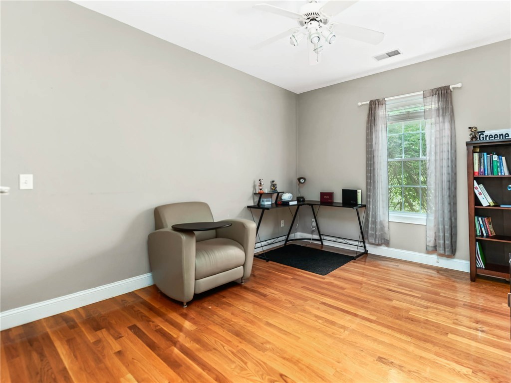 118 Fox Ridge Drive Cranston, RI 02921 - Photo 23 of 38 Gallery Image 23
