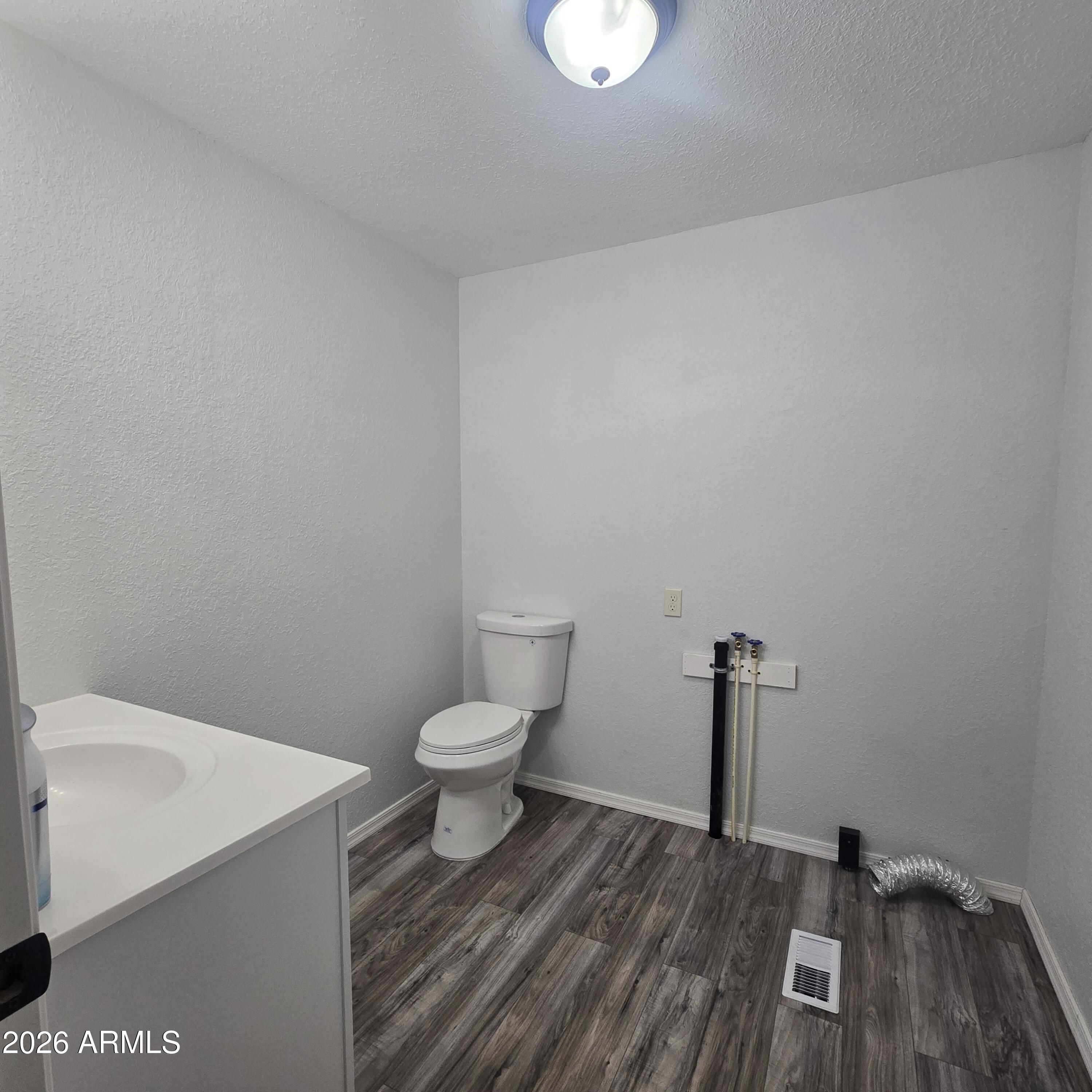 2701 East Utopia Road, Unit 29 Phoenix, AZ 85050 - Photo 25 of 38 20260515_141550