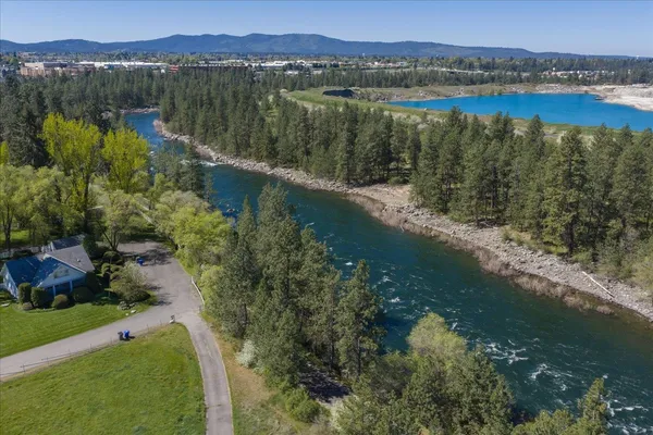 $449,900 | 16807 East Baldwin Avenue, Spokane Valley, WA 99016
