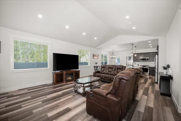 $449,900 | 16807 East Baldwin Avenue, Spokane Valley, WA 99016