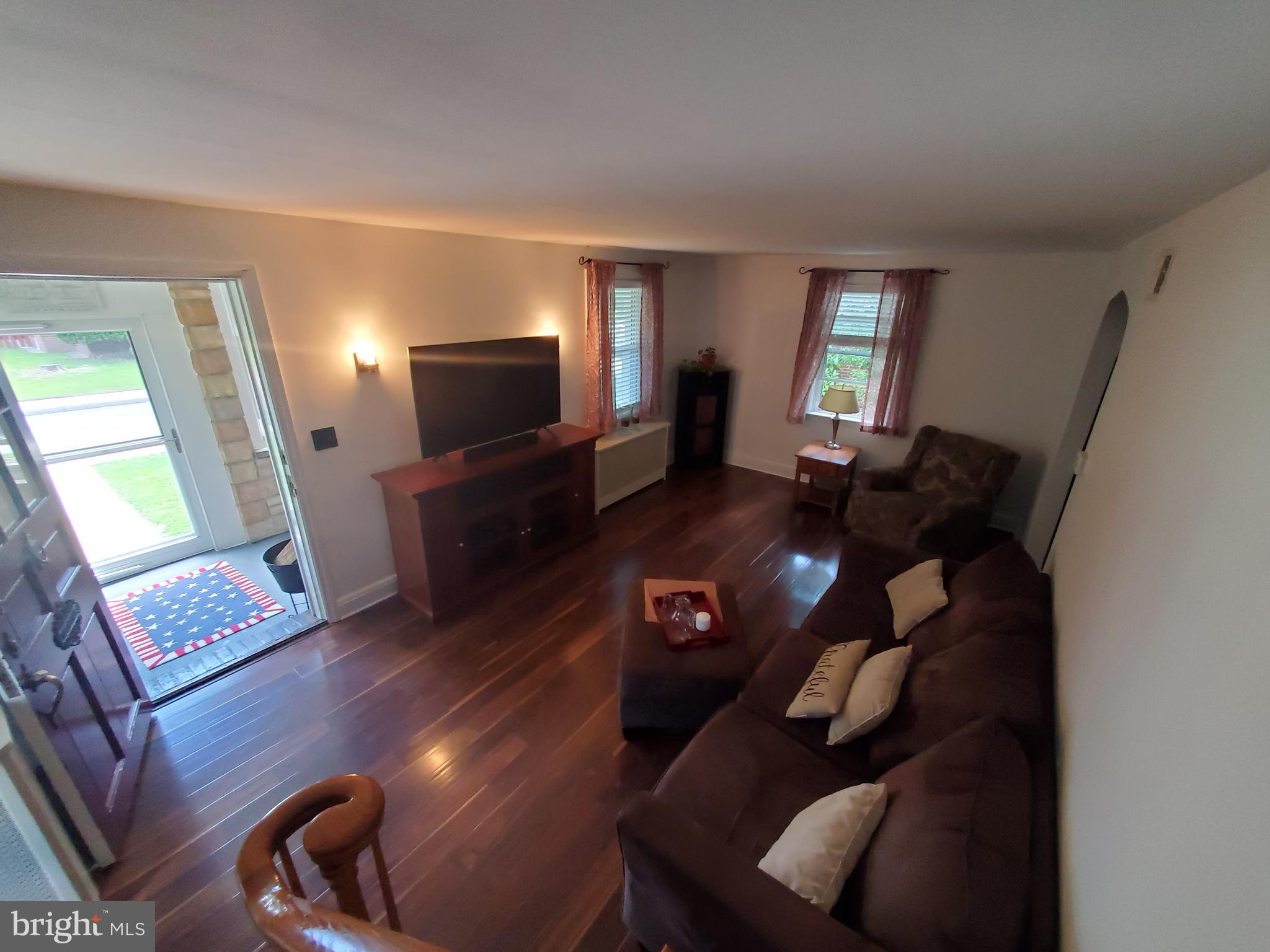 67 Northship Road Baltimore, MD 21222 - Photo 4 of 45