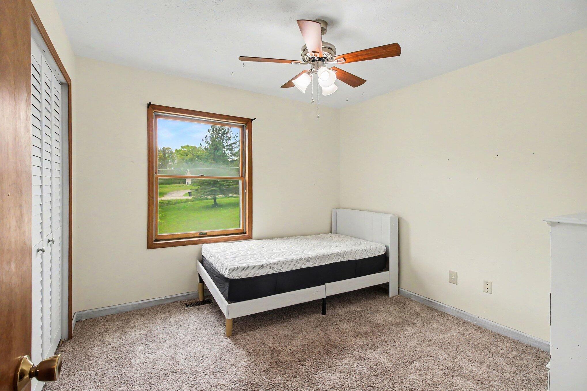 2536 West Coon Lake Road Howell, MI 48843 - Photo 13 of 35 018_file_9395