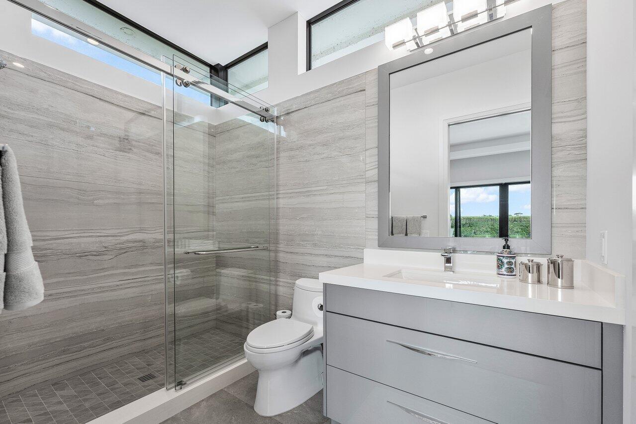 17939 Foxborough Lane Boca Raton, FL 33496 - Photo 72 of 138 VIP Suite #2 Bath