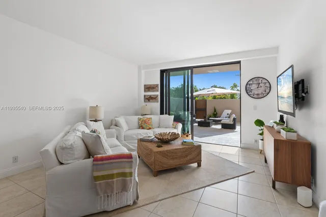 $924,900 | 151 Crandon Boulevard, Unit 127, Key Biscayne, FL 33149