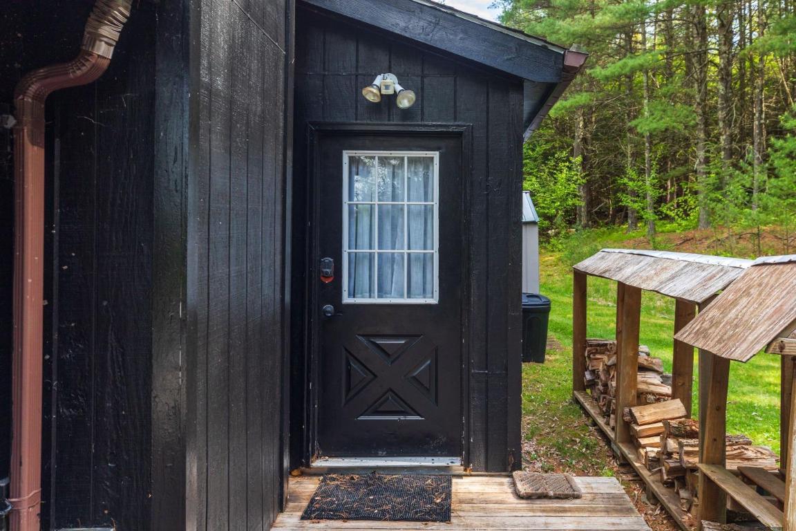 154 Knob Hill Road Stamford, NY 12167 - Photo 2 of 34