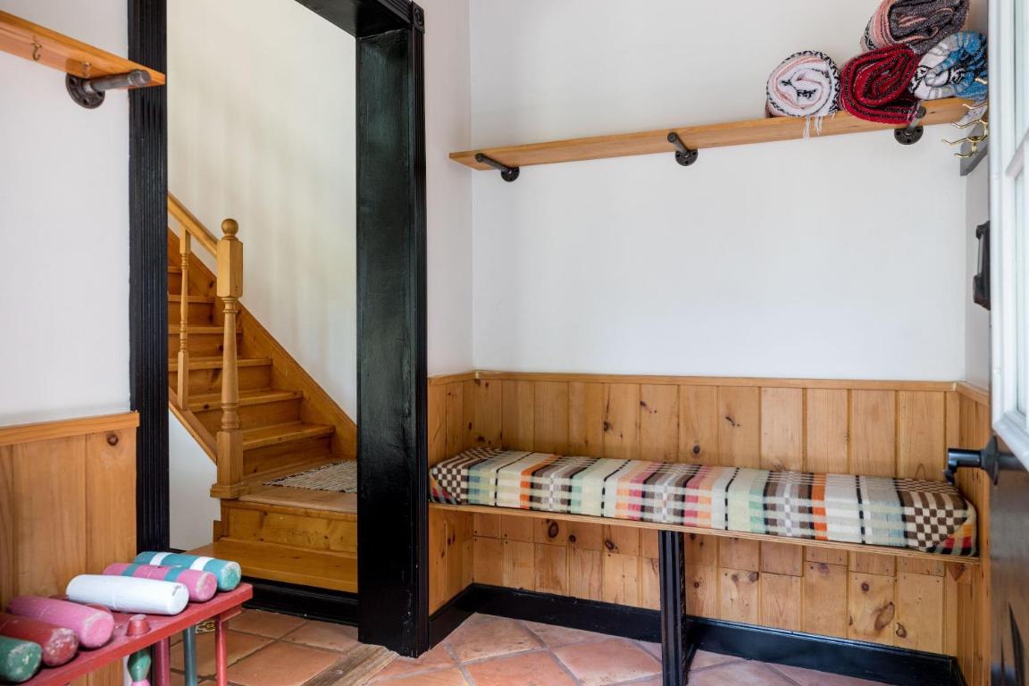 154 Knob Hill Road Stamford, NY 12167 - Photo 3 of 34