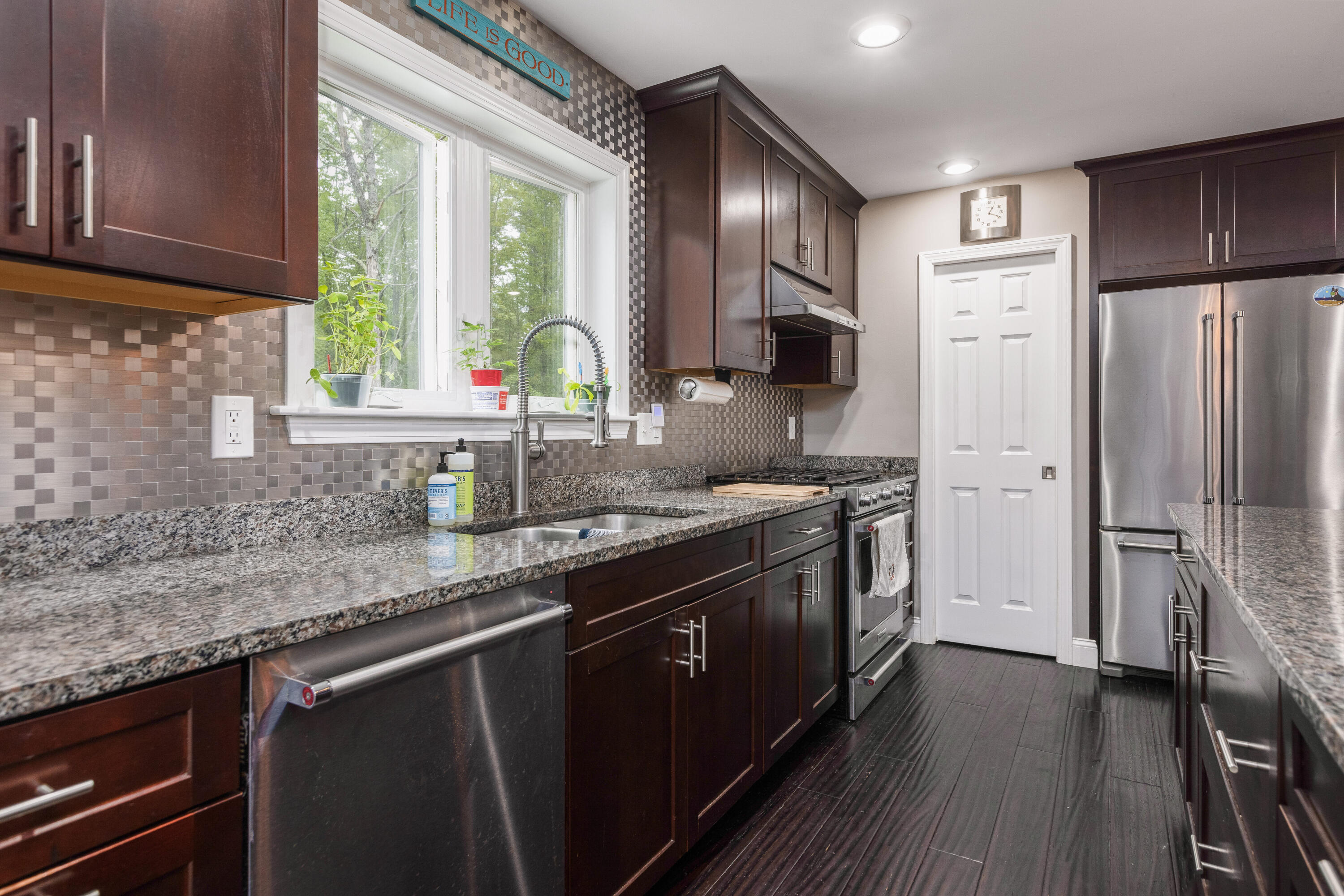 249 County Road Gorham, ME 04038 - Photo 10 of 36 249 County Rd Gorham ME 04038-print-011-
