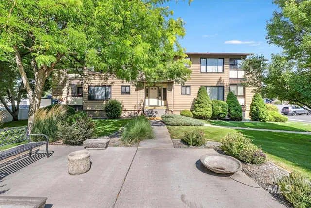 $244,000 | 355 Elm Street North, Unit 2A, Twin Falls, ID 83301