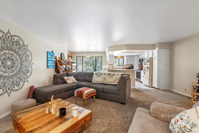 $244,000 | 355 Elm Street North, Unit 2A, Twin Falls, ID 83301