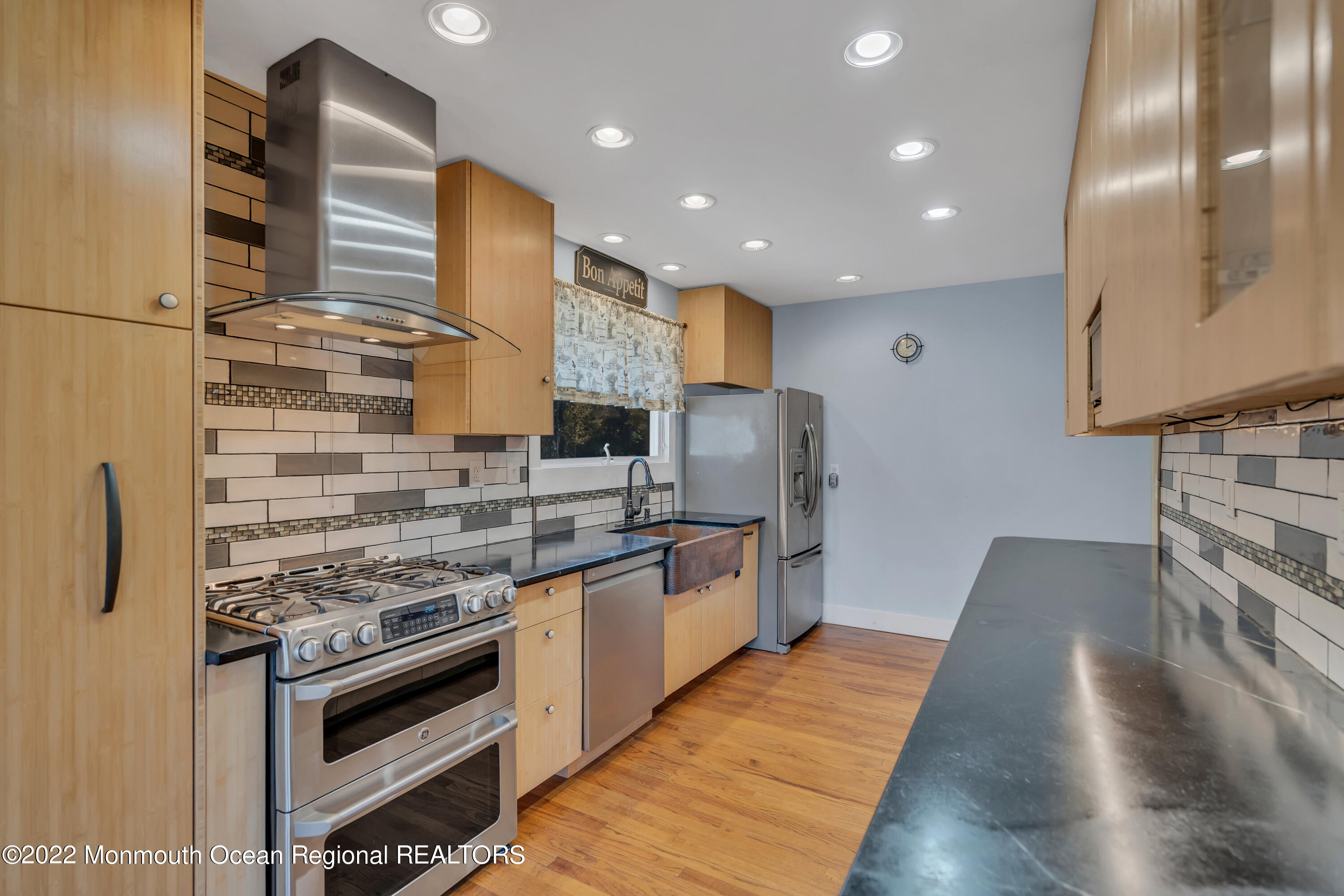 1278 Maxim Southard Road Howell, NJ 07731 - Photo 8 of 41 026_dsc02650
