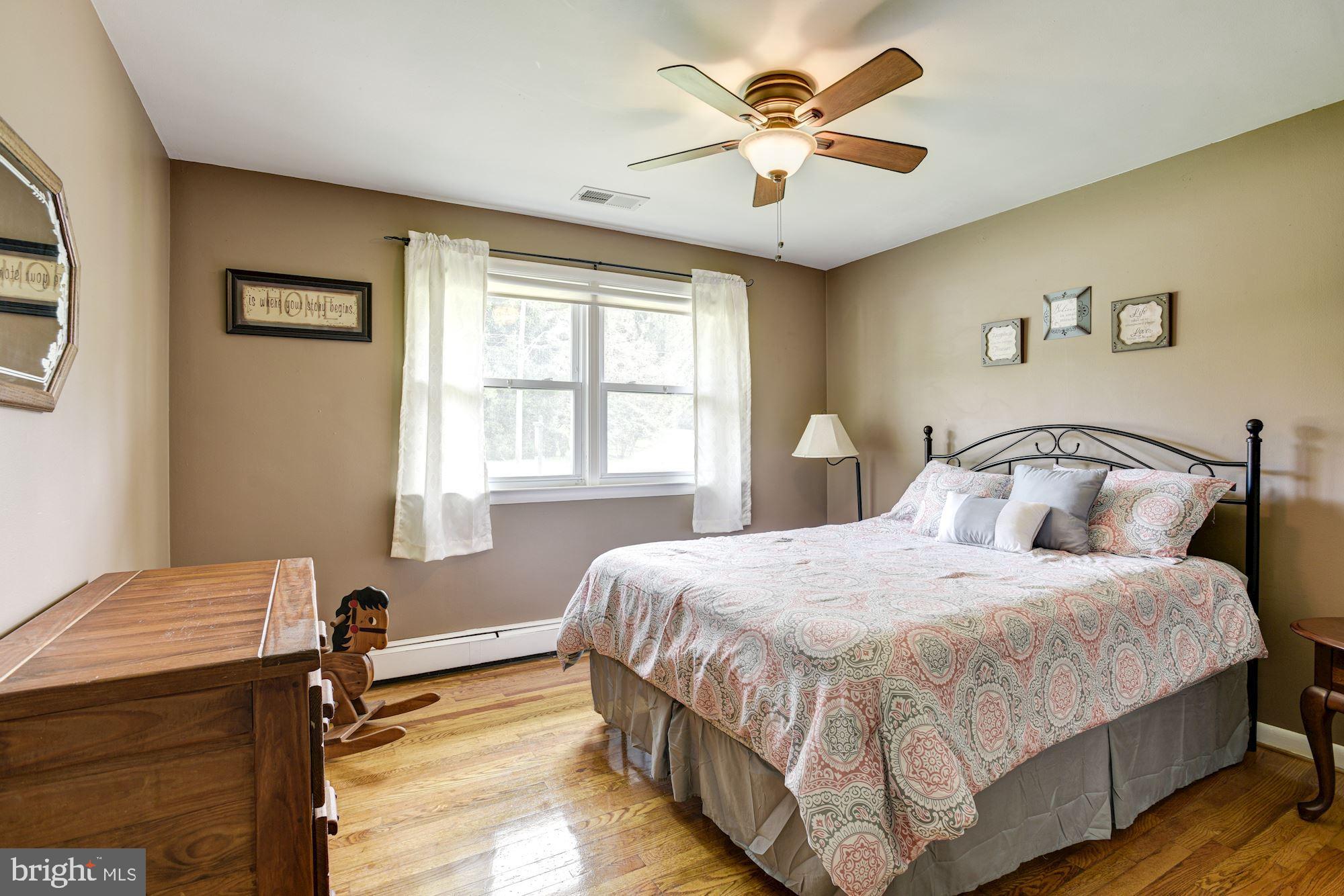 8615 Windsor Mill Road Baltimore, MD 21244 - Photo 19 of 31 Bedroom | Hardwood Floors