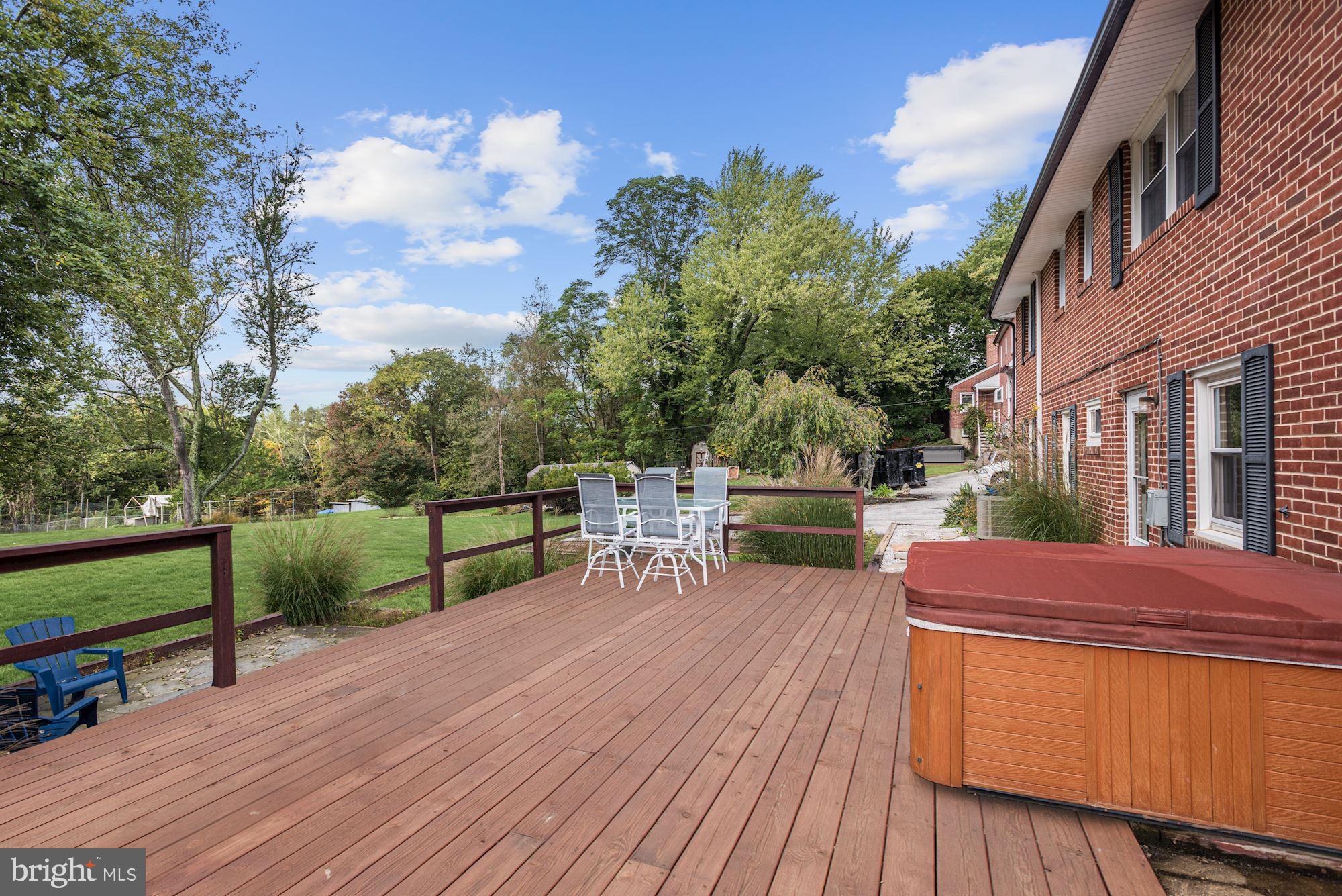 8615 Windsor Mill Road Baltimore, MD 21244 - Photo 24 of 31 Deck | Hot Tub