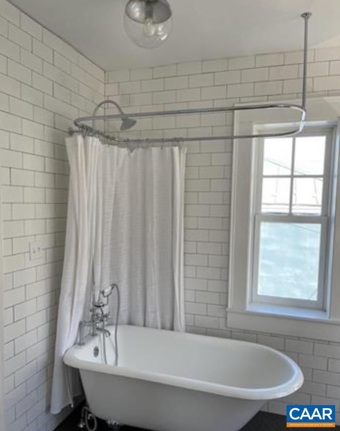 311 5th Street Southwest Charlottesville, VA 22903 - Photo 15 of 26