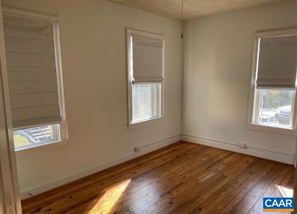311 5th Street Southwest Charlottesville, VA 22903 - Photo 21 of 26
