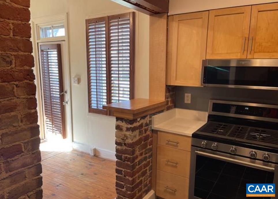 311 5th Street Southwest Charlottesville, VA 22903 - Photo 7 of 26