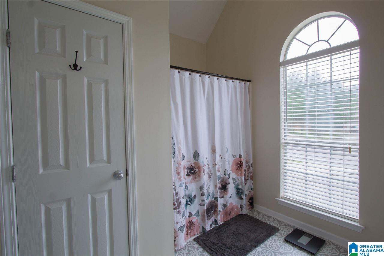 4008 Forest Lakes Road Sterrett, AL 35147 - Photo 17 of 31