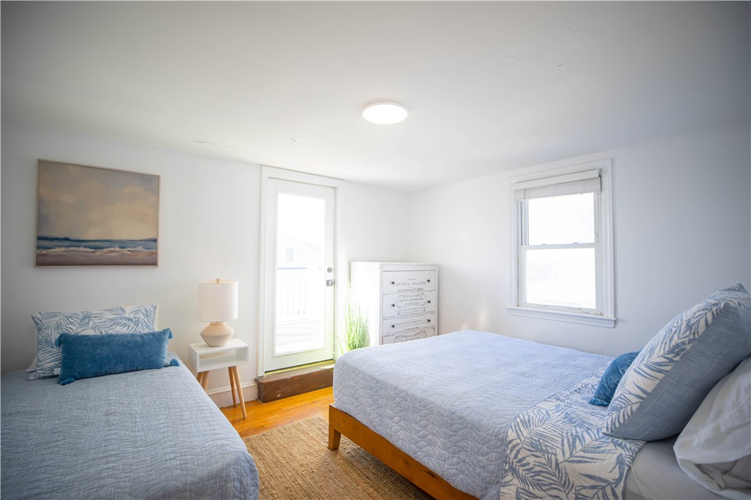 19 Crest Street Middletown, RI 02842 - Photo 15 of 21 Bedroom 3