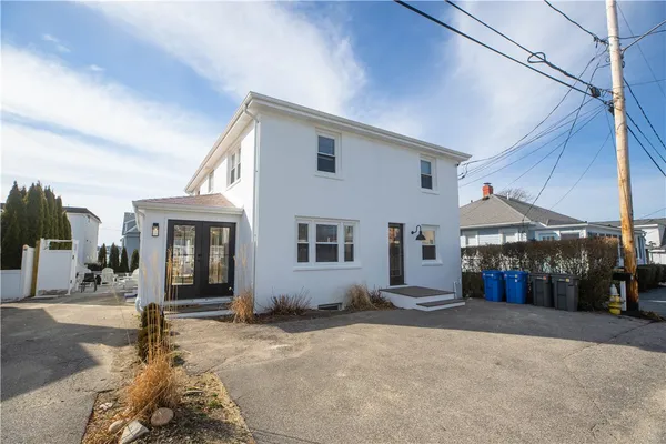 $4,950 | 19 Crest Street, Middletown, RI 02842