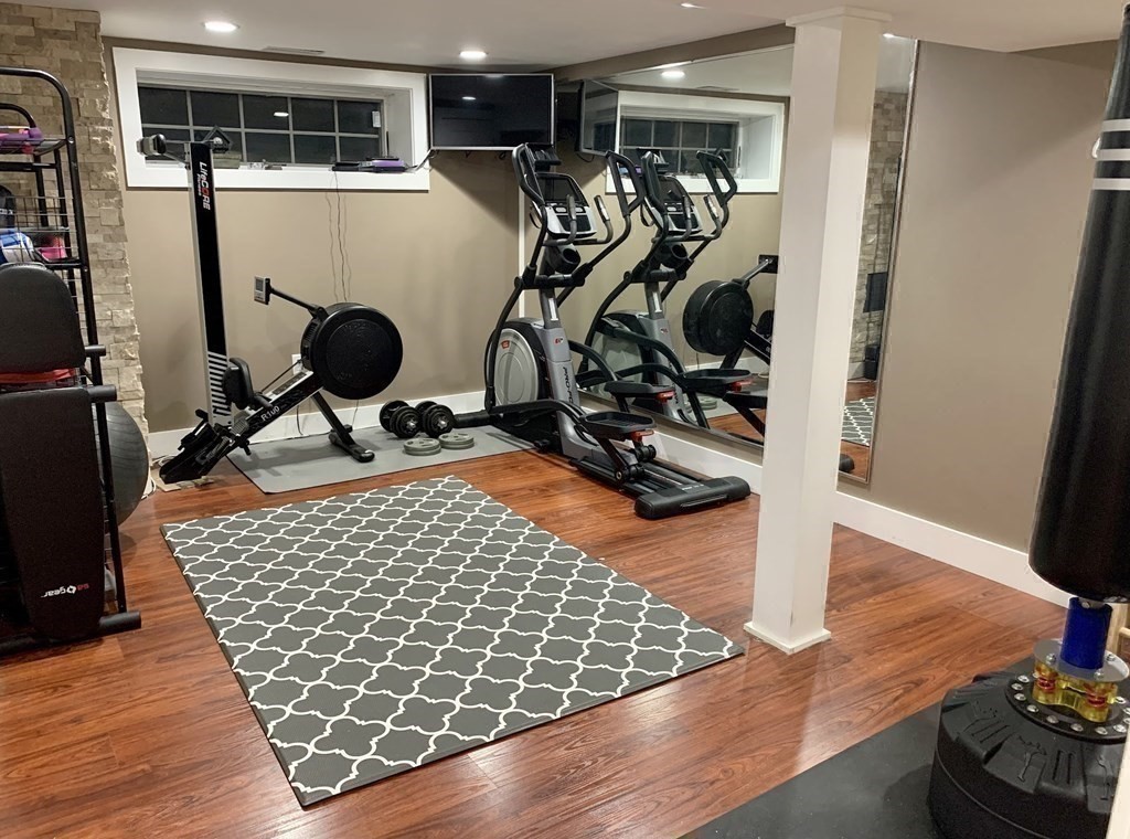 26 Chamberlain Road Chelmsford, MA 01824 - Photo 27 of 35