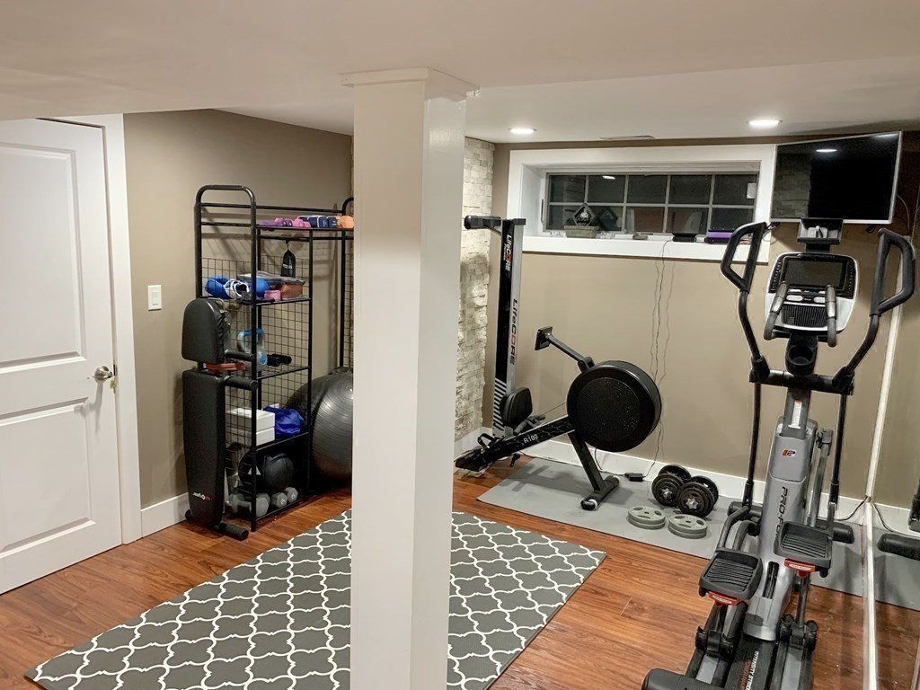 26 Chamberlain Road Chelmsford, MA 01824 - Photo 28 of 35