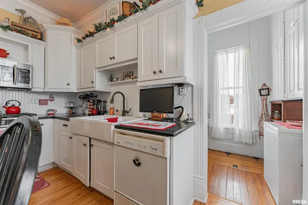 $225,000 | 914 Peoria Street, Lincoln, IL 62656