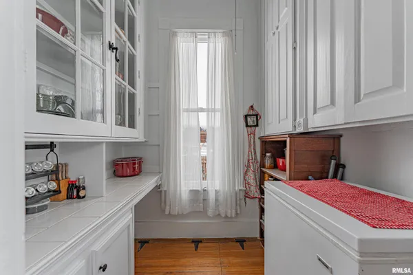$225,000 | 914 Peoria Street, Lincoln, IL 62656