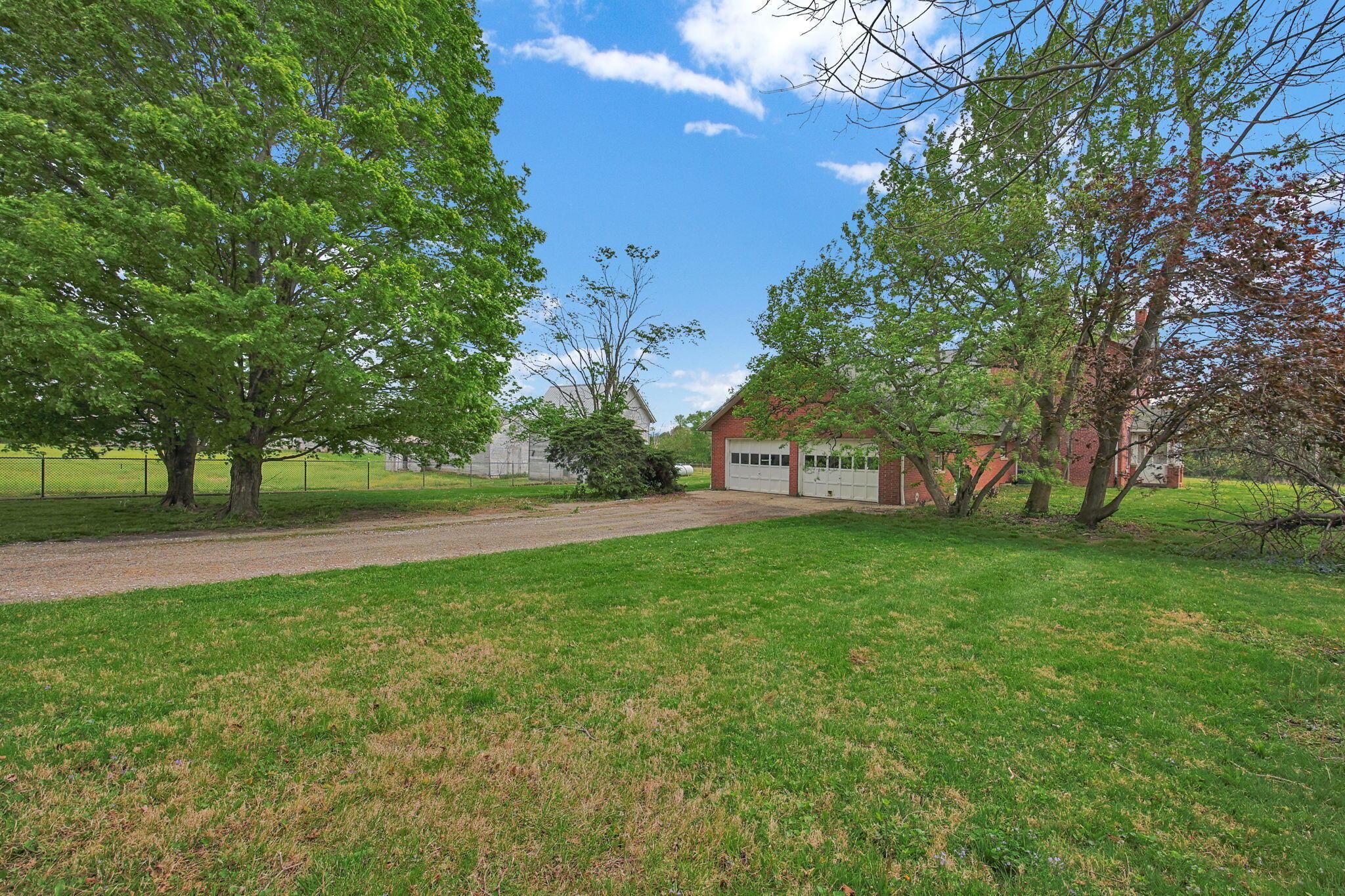 4965 Duvall Road Ashville, OH 43103 - Photo 34 of 46