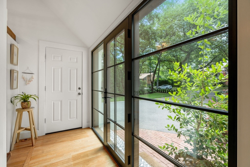 235 Woodland Road Brookline, MA 02467 - Photo 14 of 35 Gallery Image 14