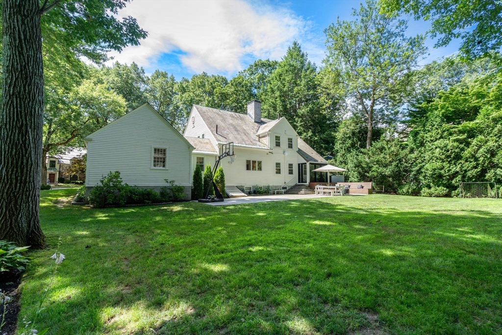 235 Woodland Road Brookline, MA 02467 - Photo 30 of 35 Gallery Image 30