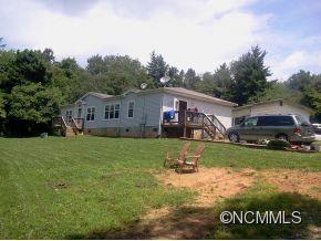 2111 Thickety Road Clyde, NC 28721 - Photo 3 of 15