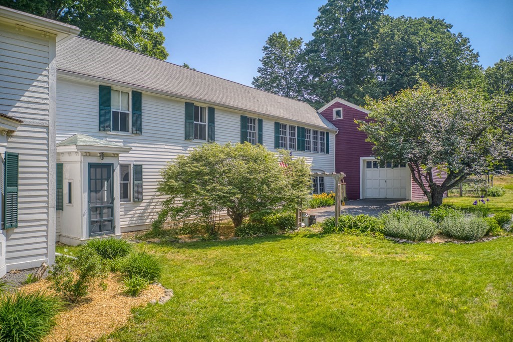 145 Center Road Shirley, MA 01464 - Photo 4 of 7
