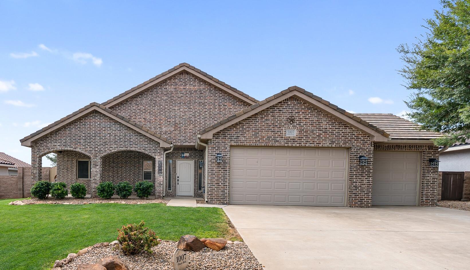 1007 Pinot Boulevard Amarillo, TX 79124 - Photo 1 of 29 1007 Pinot -36