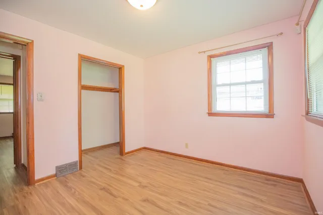 $224,900 | 3170 Lake Drive, Evansville, IN 47711