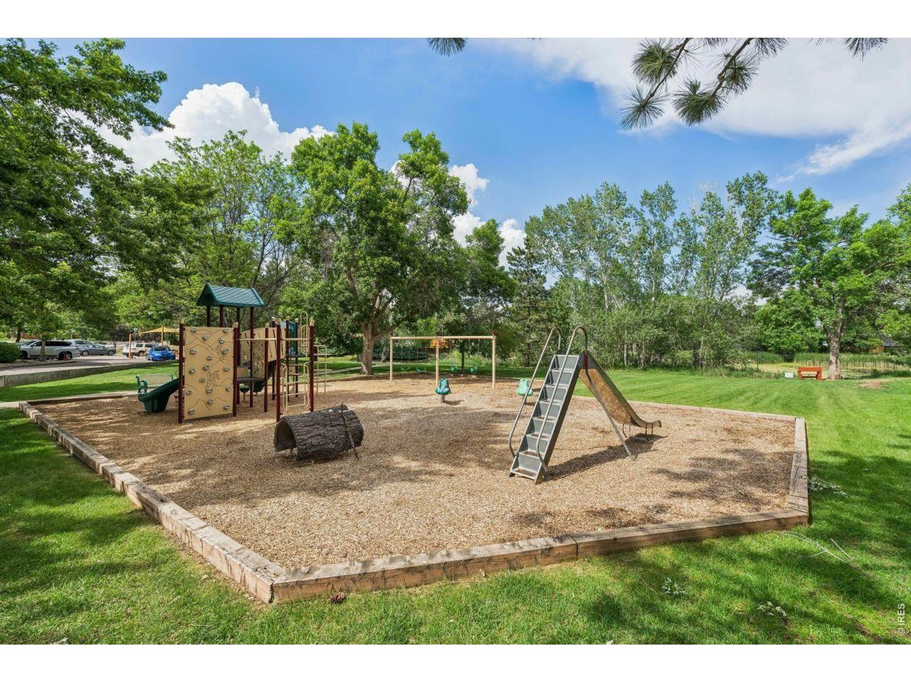 6505 Kalua Road, Unit 302B Boulder, CO 80301 - Photo 15 of 16 HOA park
