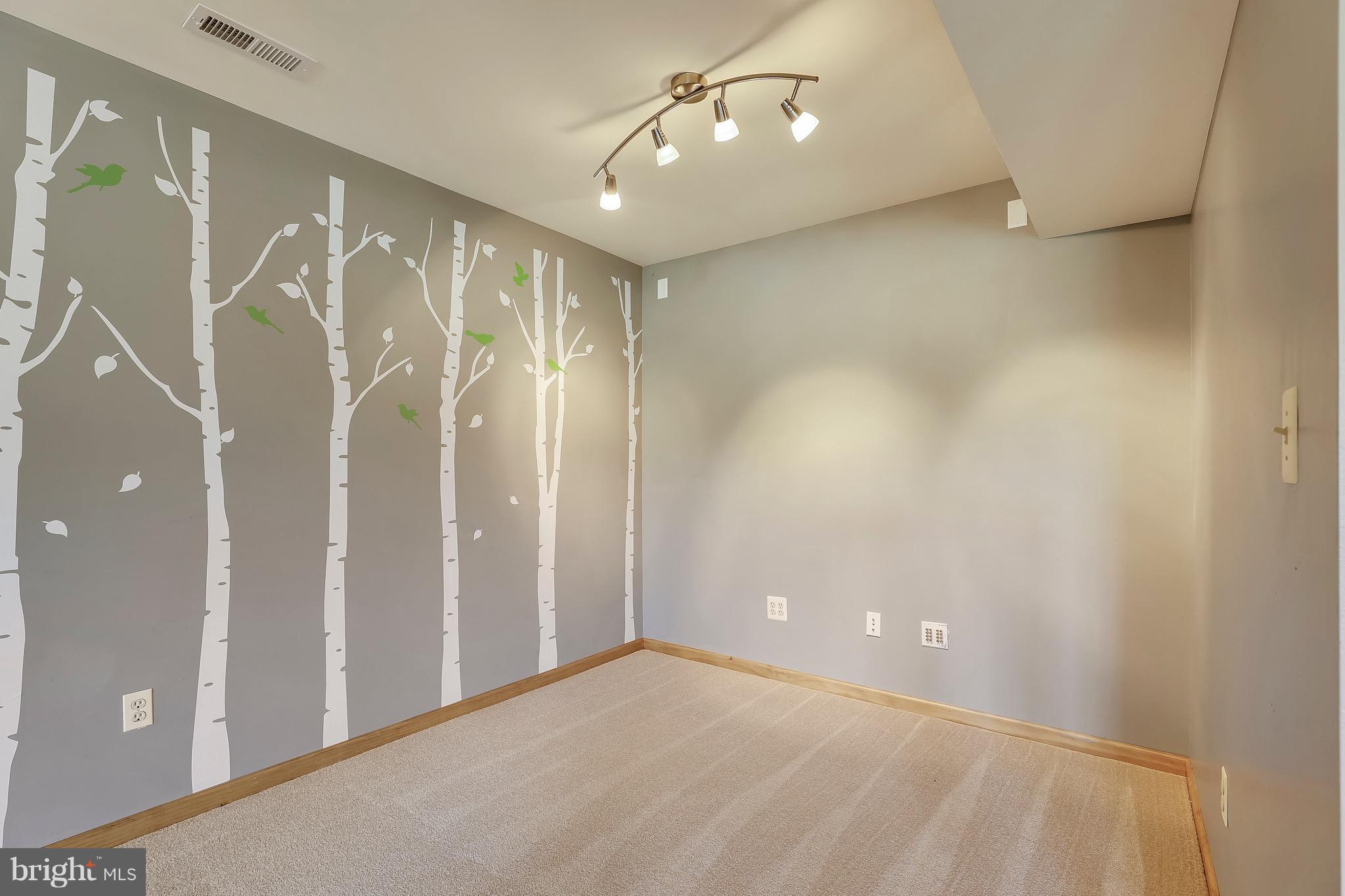 3810 Boteler Road Mount Airy, MD 21771 - Photo 22 of 30 Family Room