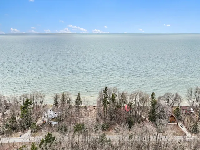 $179,000 | Lot 10 West Fox Farm Road, Manistee, MI 49660
