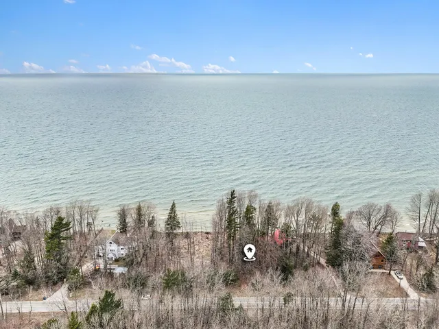 $179,000 | Lot 10 West Fox Farm Road, Manistee, MI 49660