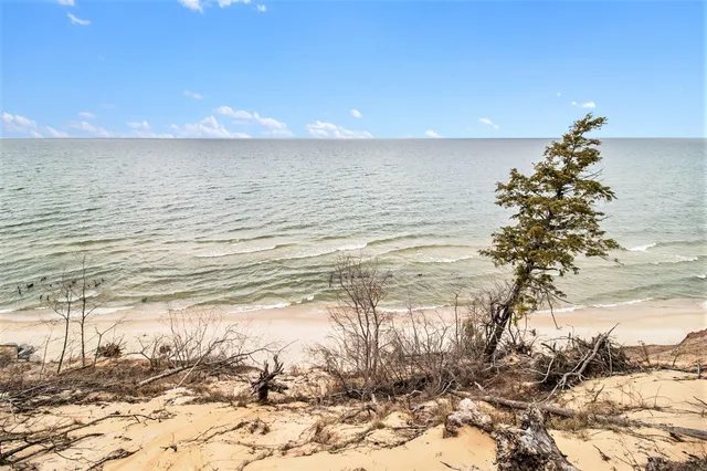 $179,000 | Lot 10 West Fox Farm Road, Manistee, MI 49660