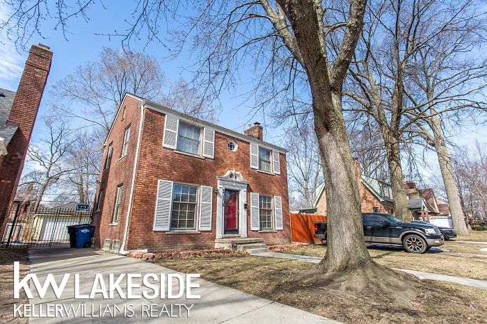 20209 Lichfield Road Detroit, MI 48221 - Photo 4 of 19