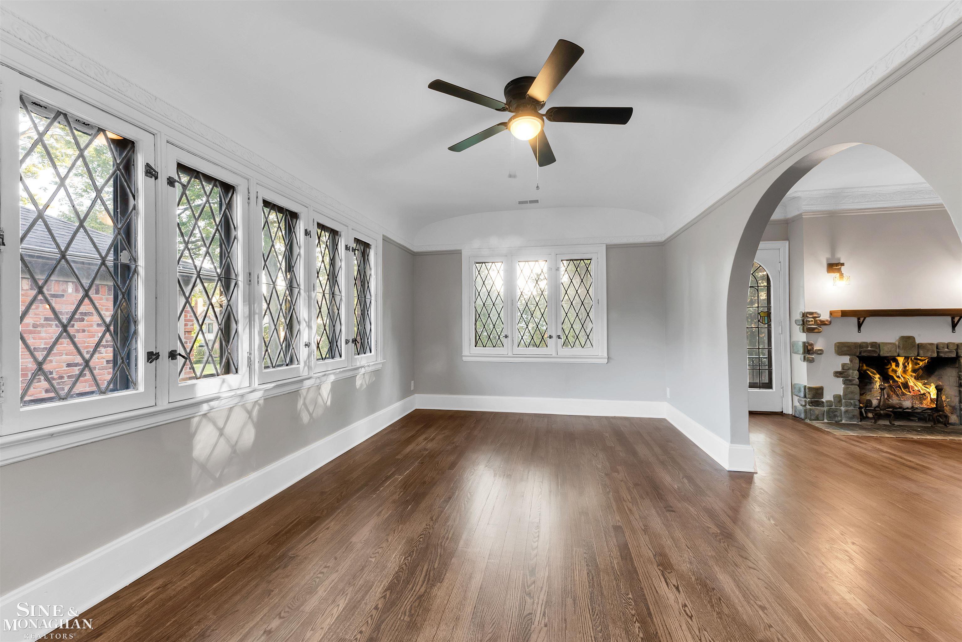 908 Trombley Road, Unit 2 Grosse Pointe, MI 48230 - Photo 25 of 73