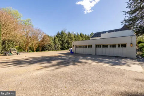 $24,900,000 | 11900 River Road, Potomac, MD 20854