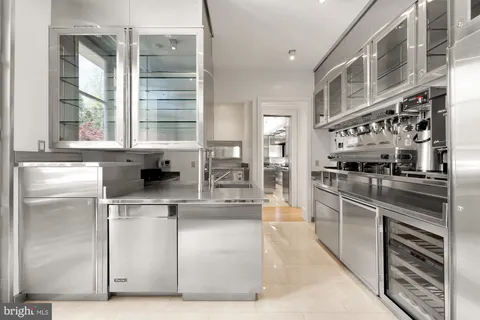 $24,900,000 | 11900 River Road, Potomac, MD 20854