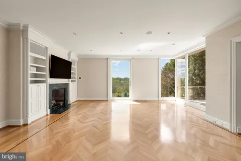 $24,900,000 | 11900 River Road, Potomac, MD 20854