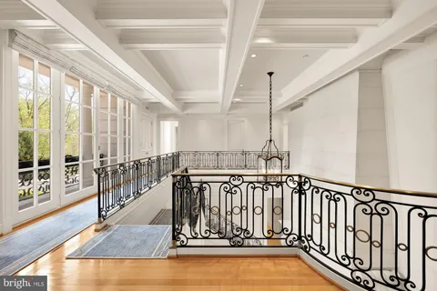 $24,900,000 | 11900 River Road, Potomac, MD 20854